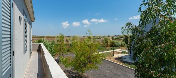 Villa de 10 dormitorios en Pachino, Italy No. 331672 41