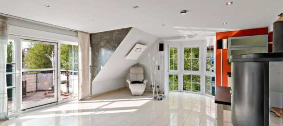 3-salle Duplex à Saalekreis, Germany No. 230020 4