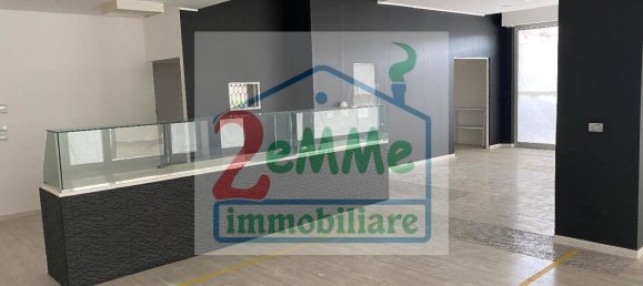 Gewerbliche Immobilie in Spinetoli, Italy 157m², Nr. 84636 4