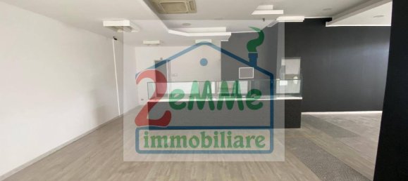 Gewerbliche Immobilie in Spinetoli, Italy 157m², Nr. 84636 2