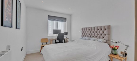 2 bedrooms Apartment in London, United Kingdom No. 7838 9