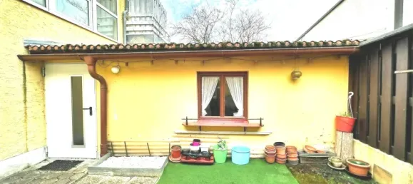 3 bedrooms Townhouse in Cham, Germany No. 89965 3