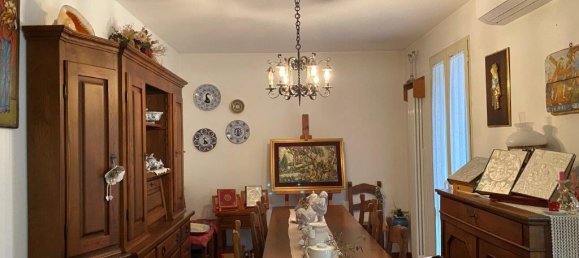3 bedrooms Apartment in Forlì, Italy No. 260453 2