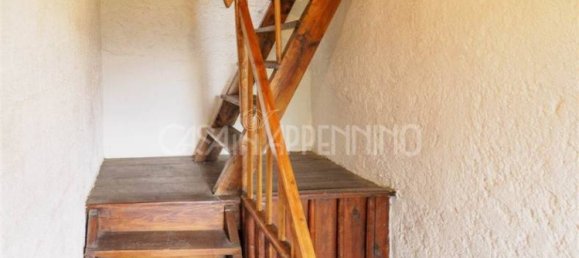 Дом с 4 спальнями в Монтефьорино, Италия № 285844 29