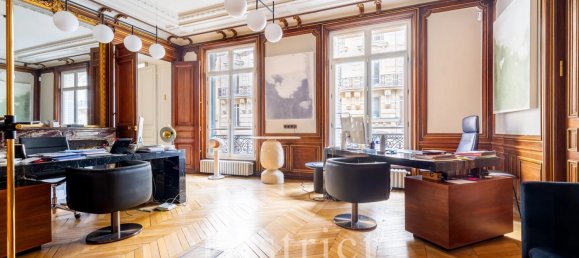 5 bedrooms Apartment in Paris, France No. 178255 2