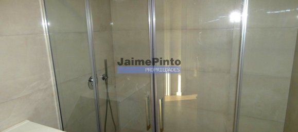 3 bedrooms Apartment in Porto, Portugal No. 123150 6