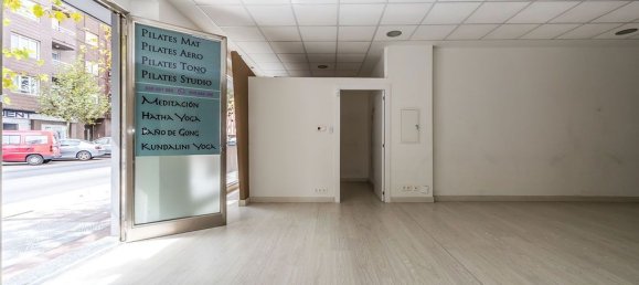 Коммерческая недвижимость 1313м² в Леон, Испания № 29006 7