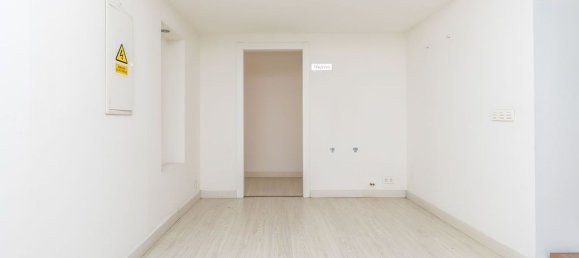 Коммерческая недвижимость 1313м² в Леон, Испания № 29006 32