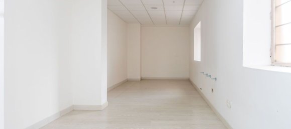 Коммерческая недвижимость 1313м² в Леон, Испания № 29006 33