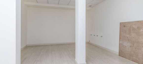 Коммерческая недвижимость 1313м² в Леон, Испания № 29006 31