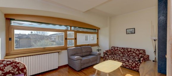 Квартира с 5 комнатами в Дезенцано дель Гарда, Италия № 289623 5