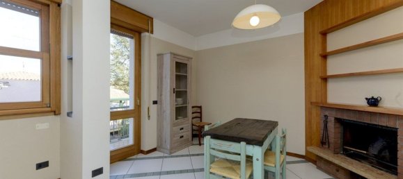 Квартира с 5 комнатами в Дезенцано дель Гарда, Италия № 289623 8