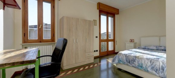 Квартира с 5 комнатами в Дезенцано дель Гарда, Италия № 289623 17