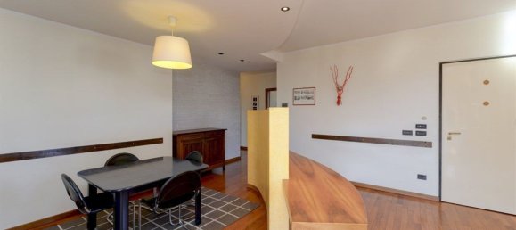 Квартира с 5 комнатами в Дезенцано дель Гарда, Италия № 289623 4