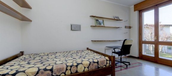 Квартира с 5 комнатами в Дезенцано дель Гарда, Италия № 289623 14