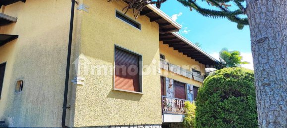 3 bedrooms Villa in Briga Novarese, Italy No. 379874 14