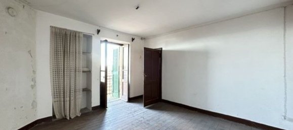 6 bedrooms House in Nebbiuno, Italy No. 331885 12