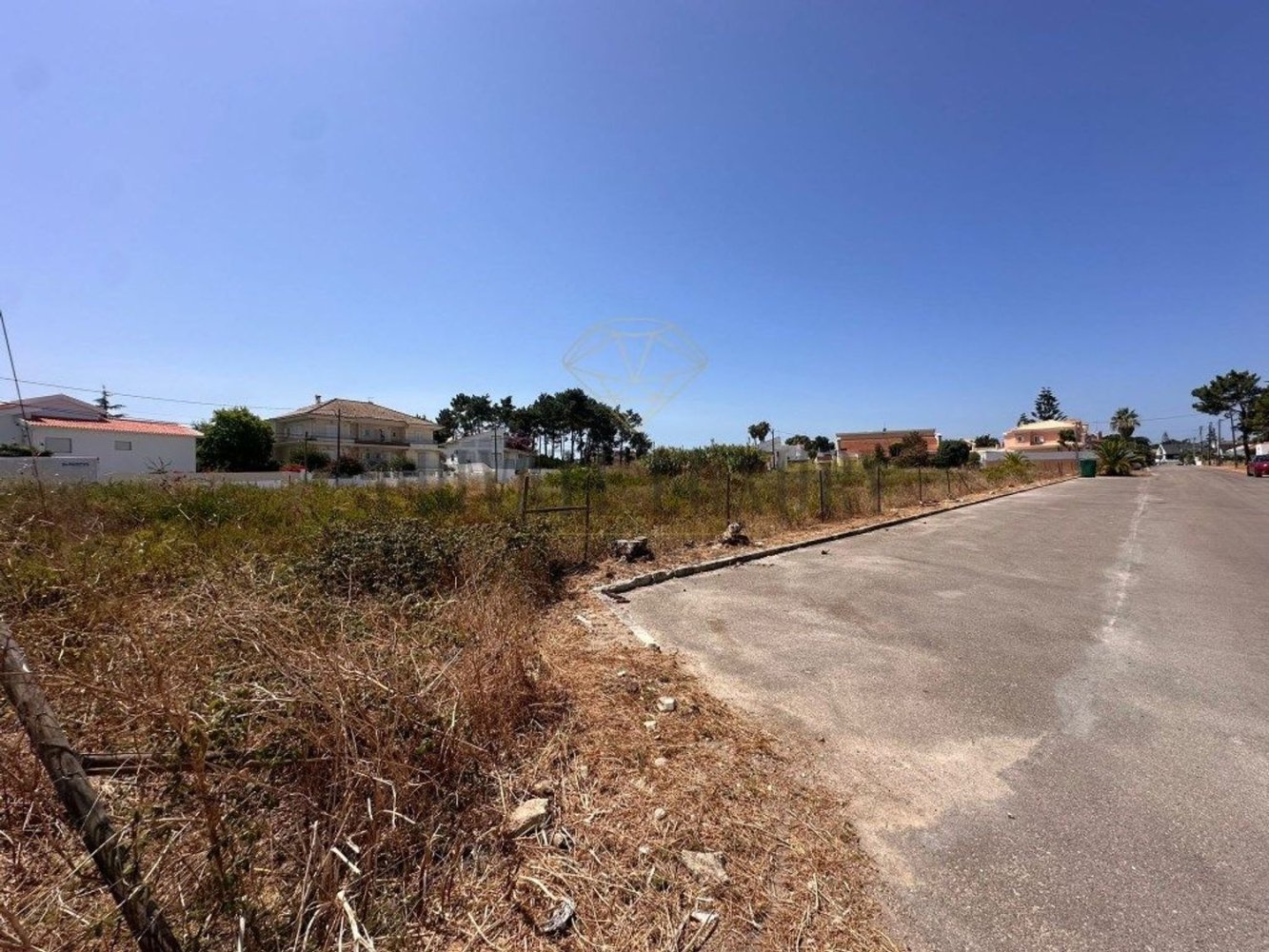  قطعة أرض في Almada, Portugal رقم 238123