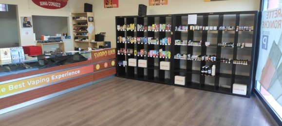 2-salle Propriété commerciale à Senna Comasco, Italy No. 97056 4