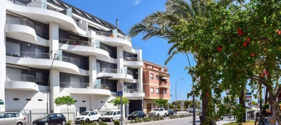 2 bedrooms Penthouse in Denia, Spain No. 148885 3