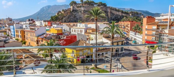 2 bedrooms Penthouse in Denia, Spain No. 148885 2