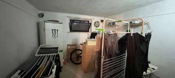 3-salle Appartement à Porto Mantovano, Italy No. 314755 3