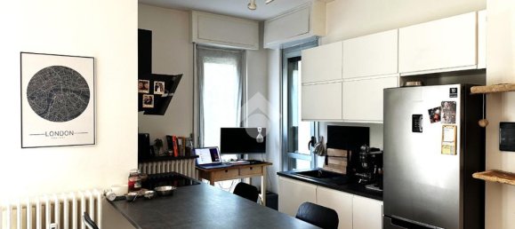 1 bedroom Apartment in Milan, Italy No. 324789 12