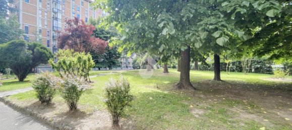 1 bedroom Apartment in Milan, Italy No. 324789 7