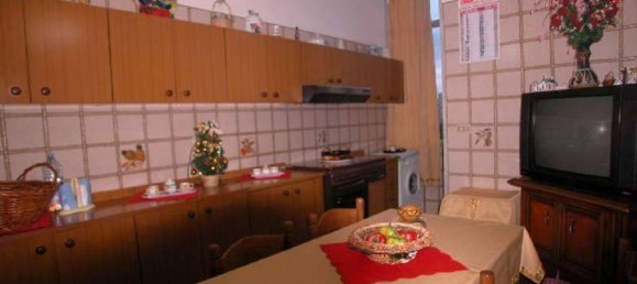 Квартира с 3 комнатами в Марсала, Италия № 131193 3