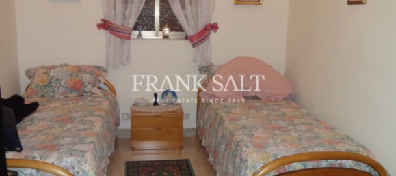 4 bedrooms House in Qormi, Malta No. 3390 8