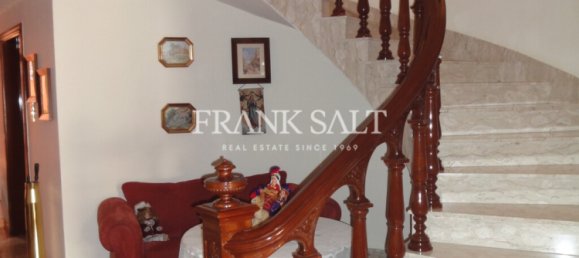 4 bedrooms House in Qormi, Malta No. 3390 4