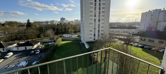 Apartamento de 3 dormitorios en Reims, France No. 50523 4