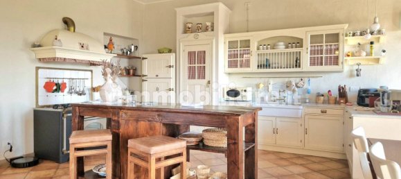 4 bedrooms House in Viarigi, Italy No. 333526 10