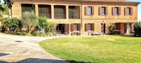 4 bedrooms House in Viarigi, Italy No. 333526 7