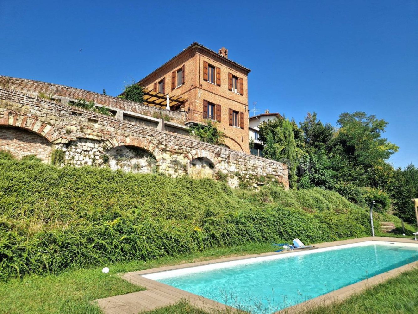 4 bedrooms House in Viarigi, Italy No. 333526