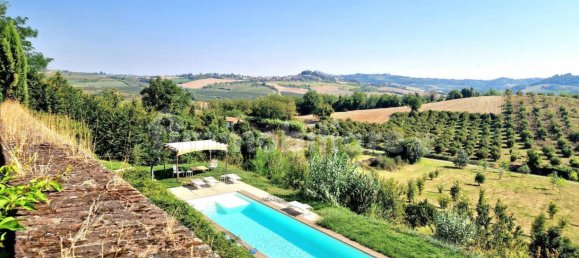 4 bedrooms House in Viarigi, Italy No. 333526 2