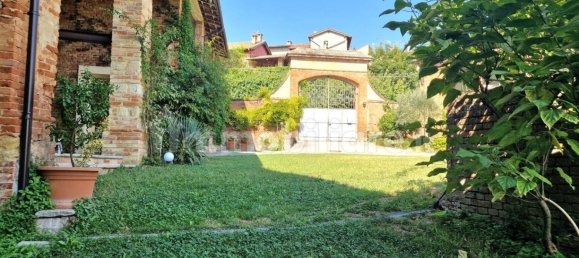 4 bedrooms House in Viarigi, Italy No. 333526 4