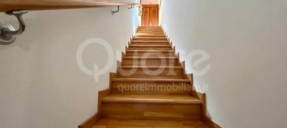 3 chambres Appartement à Udine, Italy No. 309219 10