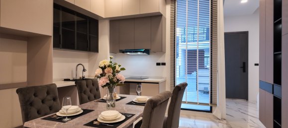 4 Schlafzimmer Villa in Pattaya, Thailand, Nr. 60156 8