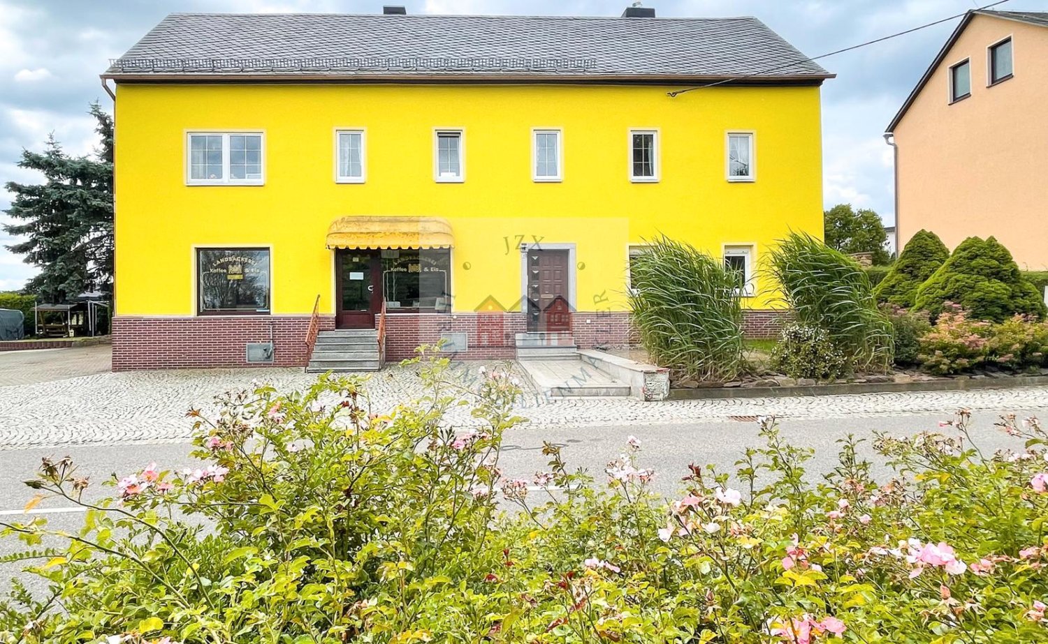 6 rooms Commercial property in Mittelsachsen, Germany No. 357365