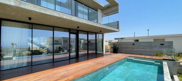 4 rooms Villa in Limassol, Cyprus No. 13209 6