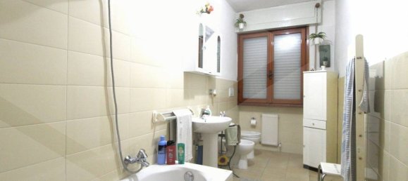 1 غرف نوم شقة في Pontedera, Italy رقم 23119 11