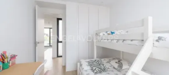 5 bedrooms Townhouse in Boadilla del Monte, Spain No. 176742 16