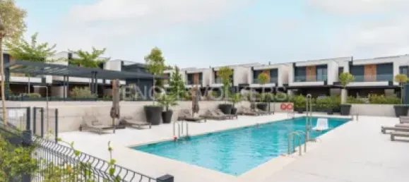 5 bedrooms Townhouse in Boadilla del Monte, Spain No. 176742 39