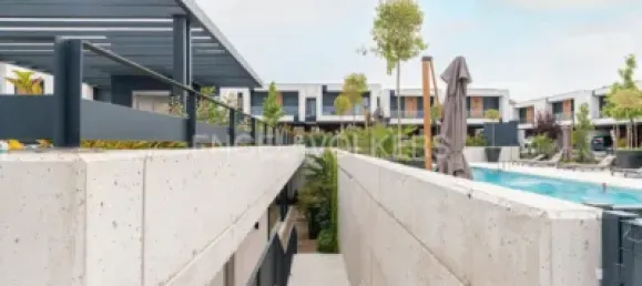 5 bedrooms Townhouse in Boadilla del Monte, Spain No. 176742 38