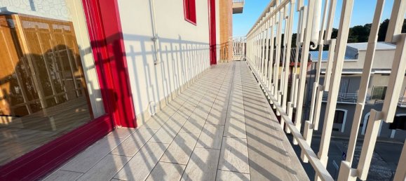 3-salle Appartement à Cassano delle Murge, Italy No. 81579 21