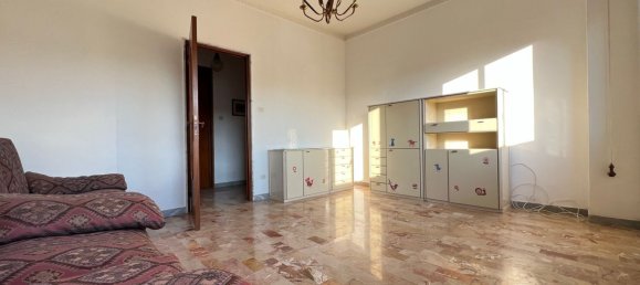 3-salle Appartement à Cassano delle Murge, Italy No. 81579 7