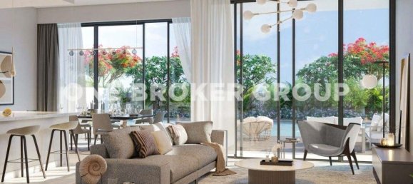 4 bedrooms Villa in Dubai, UAE No. 1529 9