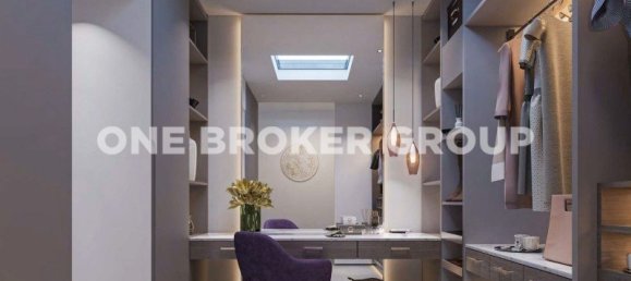 4 bedrooms Villa in Dubai, UAE No. 1529 7