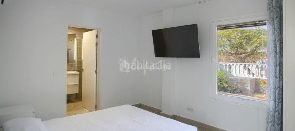 6 bedrooms Villa in Adeje, Spain No. 29724 17